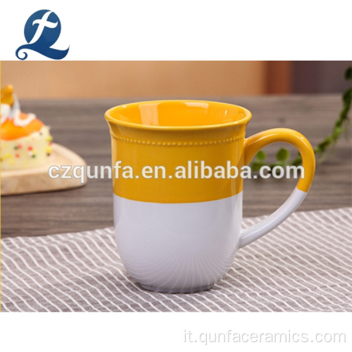 Tazza da caffè in ceramica bicolore con manico